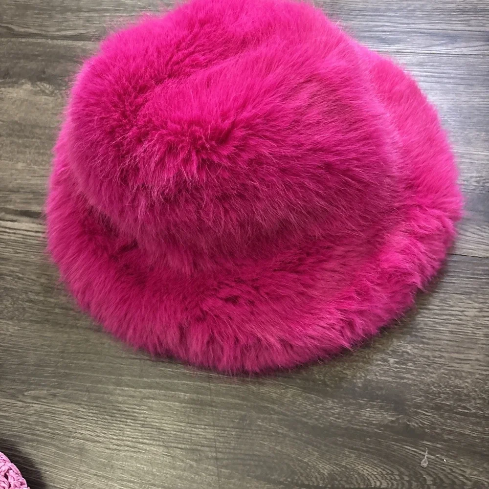 Fuzzy Bucket Hat for Women Winter Fluffy Furry Plush Faux Fur Hats Bucket Hats